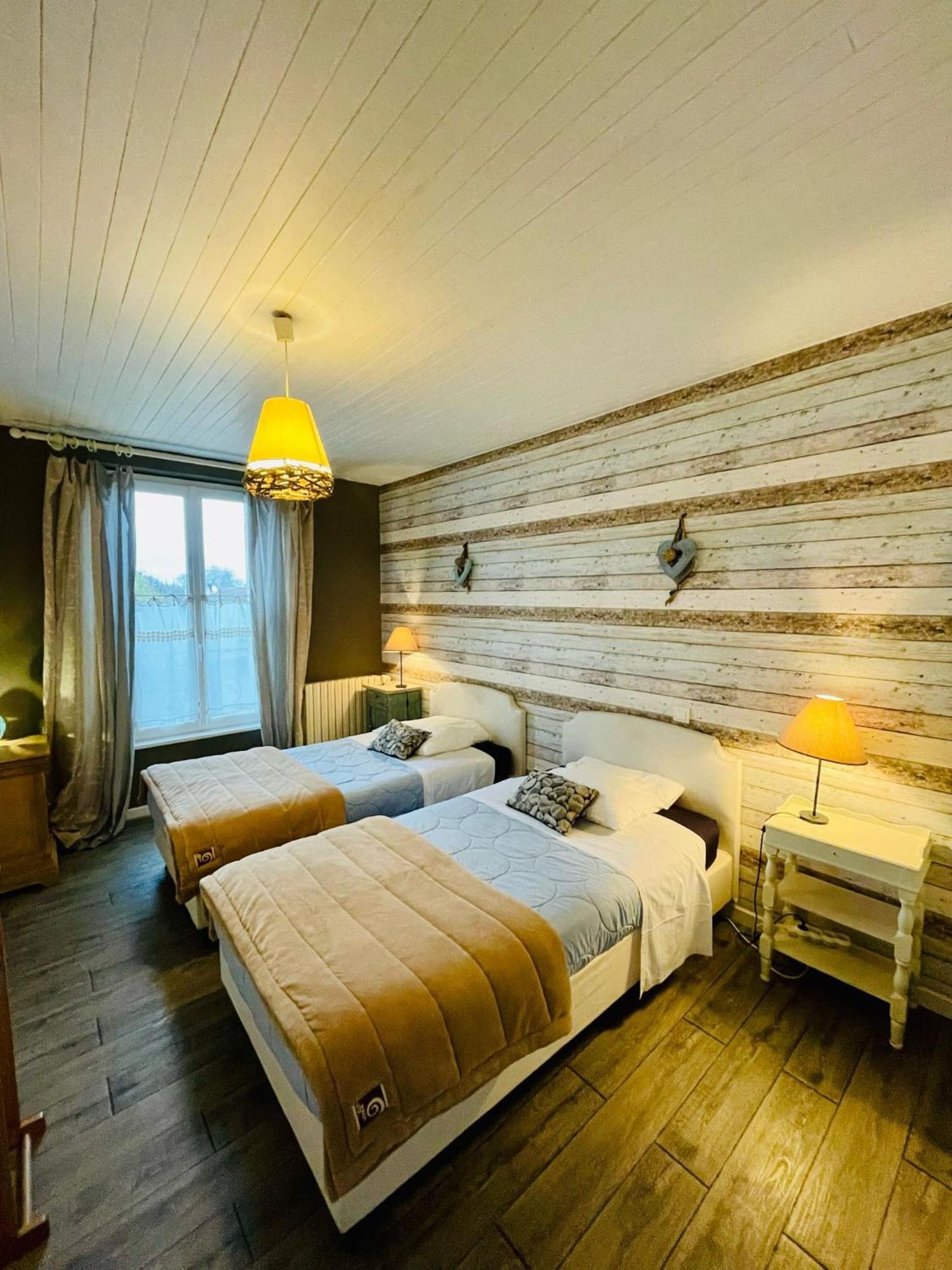 Chambres D'Hotes Le Pessac Vielmur-sur-Agout エクステリア 写真